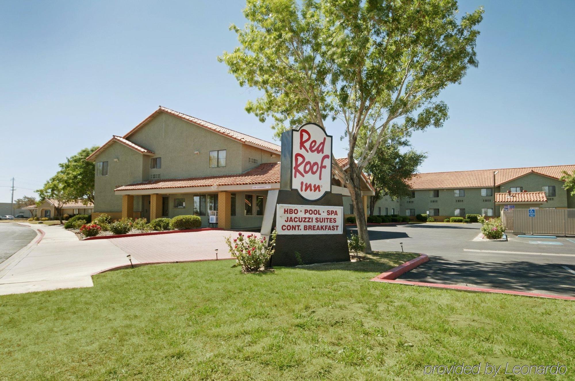 Red Roof - Lancaster Motel 2*